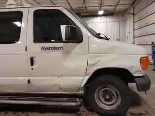 2006 Ford Econoline Cargo with VIN 1FTNE24W56DA13331, listed as a IAAI auction lot 41822424 with 370,496 mi miles and . Bid and sale history available at DreamBid. Image 19.
