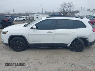 2019 Jeep Cherokee Latitude Plus with VIN 1C4PJMLB8KD292170, listed as a IAAI auction lot 41800952 with 67,277 mi miles and . Bid and sale history available at DreamBid. Image 14.
