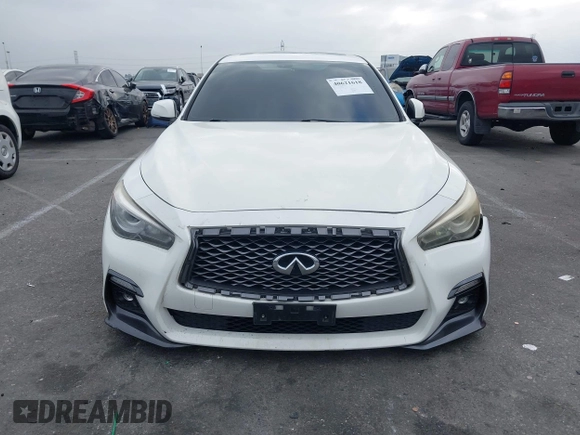 2018 Infiniti Q50 3.0t LUXE with VIN JN1EV7AP2JM363487, listed as a IAAI auction lot 40621618 with 125,508 mi miles. Bid and sale history available at carsss.com. Image 11.