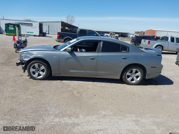 2014 Dodge Charger SE with VIN 2C3CDXBG1EH168709, listed as a IAAI auction lot 41872541 with 137,877 mi miles. Bid and sale history available at carsss.com. Image 15.