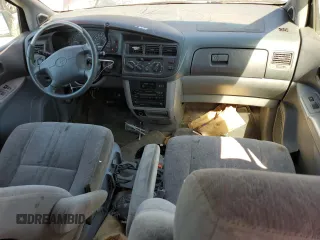 1998 Toyota Sienna LE with VIN 4T3ZF13C6WU021800, listed as a Copart auction lot 50575625 with 225,106 mi miles and Salvage Title. Bid and sale history available at DreamBid. Image 8.