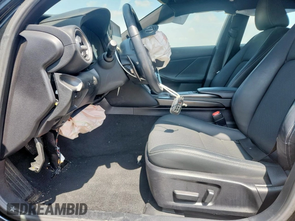 2021 Lexus IS 300 with VIN JTHCA1D21M5117945, listed as a Copart auction lot 58202975 with 18,923 mi miles and Salvage title. Bid and sale history available at DreamBid. Image 7.
