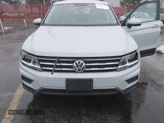 2018 Volkswagen Tiguan S z VIN 3VV1B7AX4JM121567, wystawiony jako IAAI lot #41581113 z przebiegiem Nie podano mil oraz . Historia ofert i sprzedaży dostępna na DreamBid. Obrazek 6.