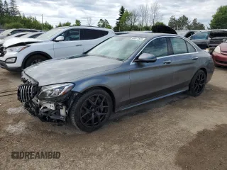 2018 Mercedes-Benz C 300 с VIN 55SWF4KB4JU275029, выставлен на аукционе Copart как лот 60671925 с пробегом 86 508 миль миль и Списание • Salvage title. История ставок и продаж доступна на DreamBid. Изображение 1.