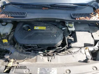 2013 Ford Escape SE with VIN 1FMCU9GX0DUA52263, listed as a IAAI auction lot 42211395 with 140,067 mi miles and . Bid and sale history available at DreamBid. Image 10.
