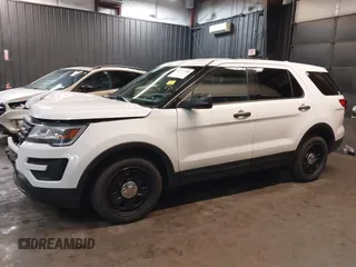 2016 Ford Police Interceptor Utility z VIN 1FM5K8ARXGGB88647, wystawiony jako IAAI lot #42167008 z przebiegiem 140 044 mil mil oraz . Historia ofert i sprzedaży dostępna na DreamBid. Obrazek 14.