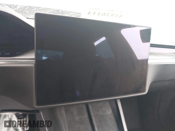 2021 Tesla Model S Plaid z VIN 5YJSA1E6XMF429436, wystawiony jako IAAI lot #41826114 z przebiegiem Nie podano mil oraz . Historia ofert i sprzedaży dostępna na DreamBid. Obrazek 17.