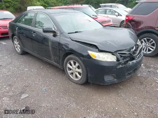 2011 Toyota Camry LE with VIN 4T1BF3EK8BU697637, listed as a IAAI auction lot 42093246 with 205,546 mi miles. Bid and sale history available at carsss.com. Image 1.