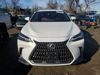 2022 Lexus NX with VIN JTJGGCEZXN2002785, listed as a Copart auction lot 86836424 with 27,913 mi miles and Salvage Title. Bid and sale history available at carsss.com. Image 5.