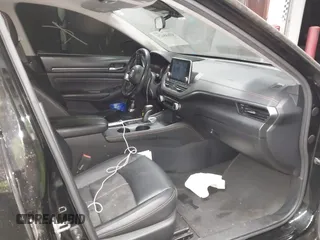 2020 Nissan Altima 2.5 SR with VIN 1N4BL4CV5LC283132, listed as a IAAI auction lot 41688629 with 89,089 mi miles. Bid and sale history available at carsss.com. Image 5.