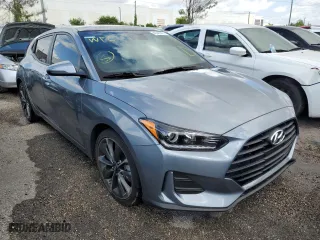 2020 Hyundai Veloster 2.0 with VIN KMHTG6AF7LU030068, listed as a Copart auction lot 49342693 with 15,584 mi miles. Bid and sale history available at carsss.com. Image 4.