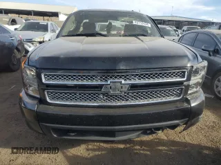 2011 Chevrolet Silverado 1500 LT with VIN 1GCNKSE0XBZ335401, listed as a Copart auction lot 83712434 with 263,091 mi miles and Salvage Title. Bid and sale history available at DreamBid. Image 5.