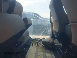 2021 Toyota Sienna XLE z VIN 5TDYRKEC6MS055675, wystawiony jako IAAI lot #42044563 z przebiegiem 7 470 mil mil oraz . Historia ofert i sprzedaży dostępna na DreamBid. Obrazek 8.