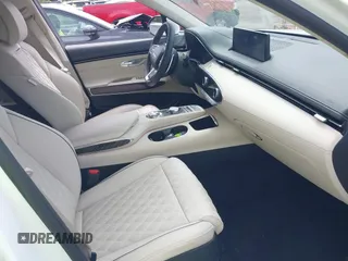 2025 Genesis GV70 Sport with VIN 5NMMCDTC3SH033082, listed as a IAAI auction lot 42116975 with 1,337 mi miles and . Bid and sale history available at DreamBid. Image 5.
