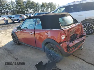 2015 MINI Convertible S z VIN WMWZP3C52FT708282, wystawiony jako Copart lot #42491815 z przebiegiem 31 586 mil mil oraz Szkoda całkowita • Salvage title. Historia ofert i sprzedaży dostępna na DreamBid. Obrazek 2.