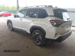 2025 Subaru Forester Limited with VIN JF2SLDRC5SH542155, listed as a IAAI auction lot 42285852 with 4,719 mi miles and . Bid and sale history available at DreamBid. Image 3.
