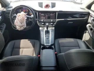 2021 Porsche Macan with VIN WP1AA2A53MLB08283, listed as a Copart auction lot 54200395 with 32,146 mi miles and Salvage title. Bid and sale history available at DreamBid. Image 8.
