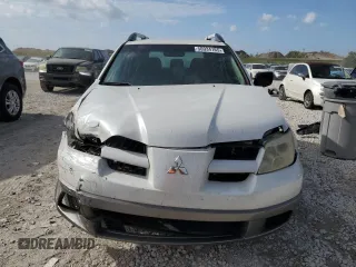 2006 Mitsubishi Outlander LS with VIN JA4LX31F96U012351, listed as a Copart auction lot 50934165 with 150,372 mi miles and Salvage Title. Bid and sale history available at carsss.com. Image 5.