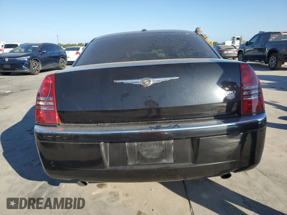 2007 Chrysler 300 C with VIN 2C3KA63H27H701840, listed as a Copart auction lot 72550114 with 0 mi miles and Salvage Title. Bid and sale history available at carsss.com. Image 6.