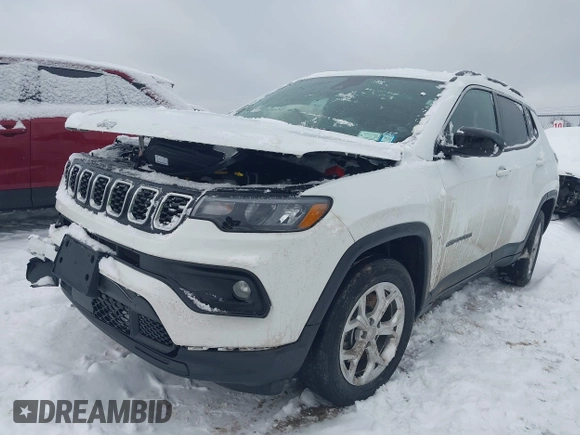 2024 Jeep Compass Latitude with VIN 3C4NJDBN5RT109413, listed as a IAAI auction lot 41330422 with Not Provided miles and . Bid and sale history available at DreamBid. Image 17.