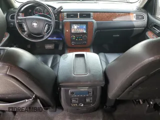 2008 Chevrolet Avalanche LS z VIN 3GNEC12008G248523, wystawiony jako Copart lot #87402164 z przebiegiem 204 516 mil mil oraz Szkoda całkowita • Salvage title. Historia ofert i sprzedaży dostępna na DreamBid. Obrazek 8.