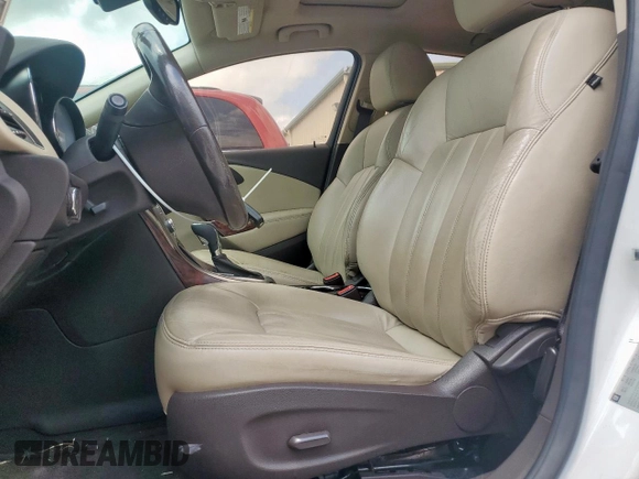 2013 Buick Verano Group z VIN 1G4PS5SK1D4233643, wystawiony jako Copart lot #54304015 z przebiegiem 103 566 mil mil oraz Czysty tytuł • Clean title. Historia ofert i sprzedaży dostępna na DreamBid. Obrazek 7.