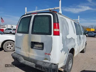 2005 GMC Savana Cargo Van with VIN 1GTGG25V351261702, listed as a IAAI auction lot 41753480 with 358,523 mi miles. Bid and sale history available at carsss.com. Image 4.