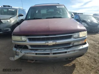 2000 Chevrolet Suburban LS with VIN 3GNEC16T0YG166344, listed as a Copart auction lot 46359325 with 210,455 mi miles and Clean Title. Bid and sale history available at carsss.com. Image 5.