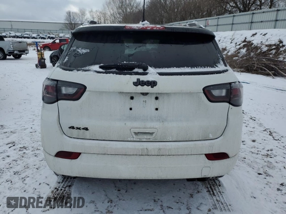 2022 Jeep Compass High Altitude with VIN 3C4NJDCB7NT207194, listed as a Copart auction lot 44156755 with 38,128 mi miles and Salvage Title. Bid and sale history available at carsss.com. Image 6.