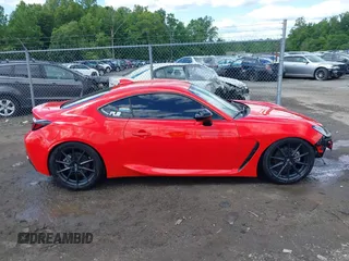 2022 Toyota 86 с VIN JF1ZNBB15N9755311, выставлен на аукционе IAAI как лот 42340450 с пробегом 29 391 миль миль и . История ставок и продаж доступна на DreamBid. Изображение 14.