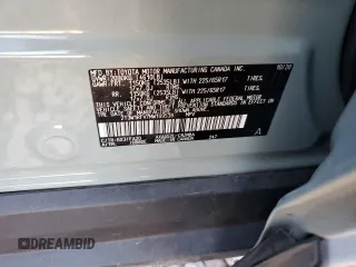 2021 Toyota RAV4 XLE with VIN 2T3W1RFV7MW109538, listed as a Copart auction lot 46489895 with 33,932 mi miles and Salvage Title. Bid and sale history available at carsss.com. Image 13.