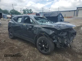 2022 Chevrolet Blazer LT z VIN 3GNKBHR48NS236491, wystawiony jako Copart lot #63805955 z przebiegiem Nie podano mil oraz Szkoda całkowita • Salvage title. Historia ofert i sprzedaży dostępna na DreamBid. Obrazek 4.