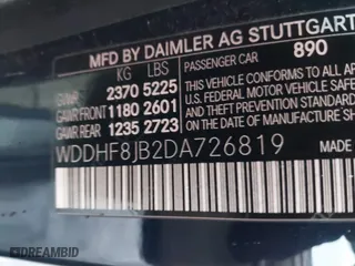 2013 Mercedes-Benz E-Class E 350 Luxury with VIN WDDHF8JB2DA726819, listed as a IAAI auction lot 41545234 with 139,794 mi miles. Bid and sale history available at carsss.com. Image 9.
