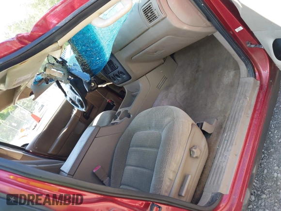 2002 Ford Explorer XLT z VIN 1FMZU73E12UB08940, wystawiony jako IAAI lot #42372848 z przebiegiem Nie podano mil oraz . Historia ofert i sprzedaży dostępna na DreamBid. Obrazek 5.