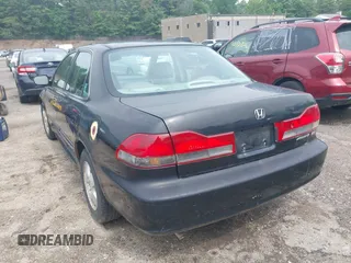 2001 Honda Accord EX z VIN 1HGCG16541A026499, wystawiony jako IAAI lot #42411572 z przebiegiem 195 960 mil mil oraz . Historia ofert i sprzedaży dostępna na DreamBid. Obrazek 3.