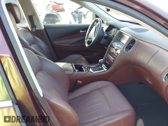 2017 Infiniti QX50 z VIN JN1BJ0RR0HM404916, wystawiony jako IAAI lot #42096621 z przebiegiem 117 816 mil mil oraz . Historia ofert i sprzedaży dostępna na DreamBid. Obrazek 5.