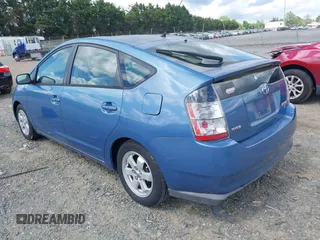 2005 Toyota Prius with VIN JTDKB20UX53094461, listed as a IAAI auction lot 42200088 with 195,058 mi miles. Bid and sale history available at carsss.com. Image 3.
