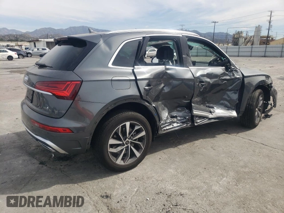 2023 Audi Q5 S line Premium Plus z VIN WA1EAAFY4P2153608, wystawiony jako Copart lot #46738855 z przebiegiem 20 111 mil mil oraz Szkody całkowita. Historia ofert i sprzedaży dostępna na DreamBid. Obrazek 3.