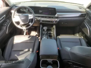 2025 Kia Telluride S z VIN 5XYP6DGC3SG577316, wystawiony jako Copart lot #55339495 z przebiegiem 5371 mil mil oraz Szkody całkowita. Historia ofert i sprzedaży dostępna na DreamBid. Obrazek 8.