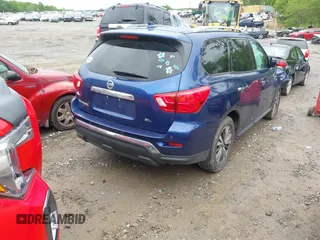 2019 Nissan Pathfinder SV z VIN 5N1DR2MN9KC620979, wystawiony jako IAAI lot #42093847 z przebiegiem 132 329 mil mil oraz . Historia ofert i sprzedaży dostępna na DreamBid. Obrazek 4.