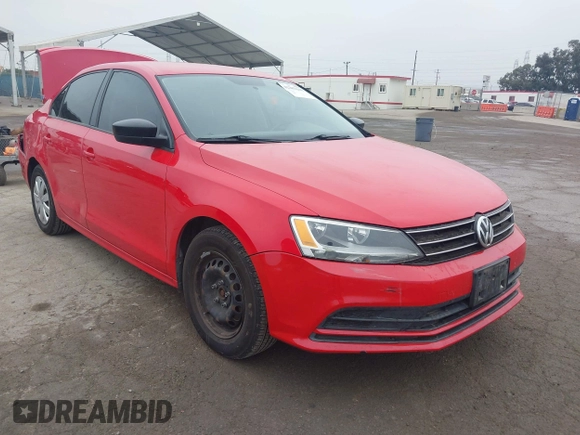 2015 Volkswagen Jetta S z VIN 3VW1K7AJ1FM302365, wystawiony jako IAAI lot #42282246 z przebiegiem 131 405 mil mil oraz . Historia ofert i sprzedaży dostępna na DreamBid. Obrazek 1.
