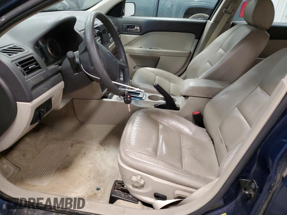 2007 Ford Fusion SE with VIN 3FAHP07177R109097, listed as a Copart auction lot 52411695 with 82,251 mi miles and Salvage Title. Bid and sale history available at DreamBid. Image 7.