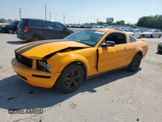2008 Ford Mustang Deluxe z VIN 1ZVHT80N385208874, wystawiony jako Copart lot #60175905 z przebiegiem 187 960 mil mil oraz Szkoda całkowita • Salvage title. Historia ofert i sprzedaży dostępna na DreamBid. Obrazek 1.