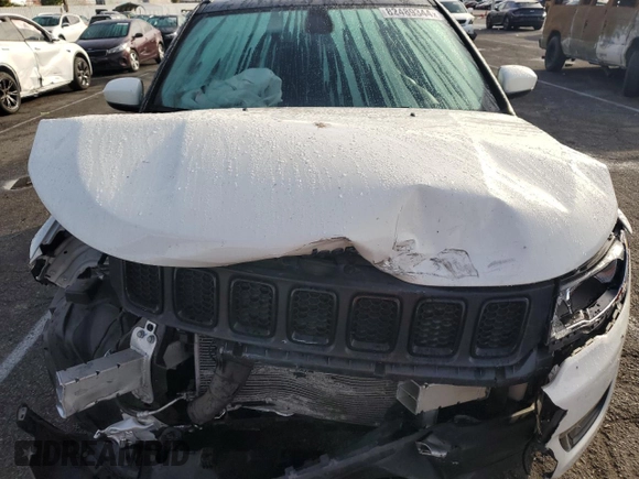 2020 Jeep Compass Altitude with VIN 3C4NJCBBXLT246631, listed as a Copart auction lot 82489344 with 30,116 mi miles and Salvage Title. Bid and sale history available at carsss.com. Image 13.