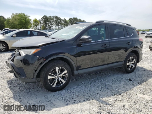 2018 Toyota RAV4 XLE with VIN 2T3WFREV2JW458816, listed as a Copart auction lot 53235105 with 135,469 mi miles and Salvage Title. Bid and sale history available at DreamBid. Image 1.