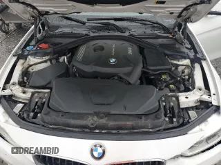 2017 BMW 3 Series 330i xDrive z VIN WBA8D9G36HNU66250, wystawiony jako Copart lot #60902585 z przebiegiem 104 030 mil mil oraz Szkoda całkowita • Salvage title. Historia ofert i sprzedaży dostępna na DreamBid. Obrazek 11.