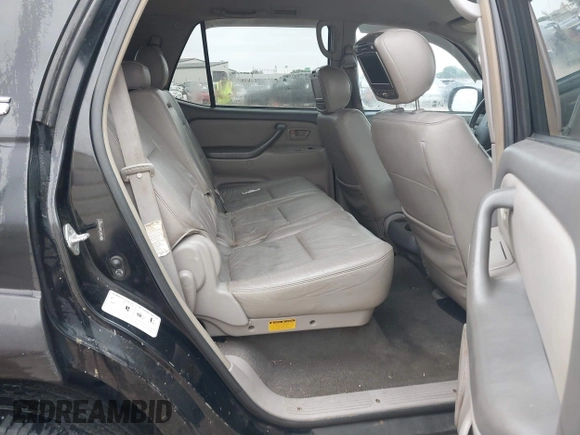 2007 Toyota Sequoia SR5 with VIN 5TDZT34A87S296251, listed as a IAAI auction lot 42025210 with 259,893 mi miles. Bid and sale history available at carsss.com. Image 8.
