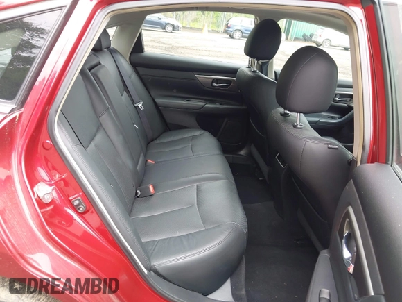 2013 Nissan Altima SL with VIN 1N4AL3AP1DC133921, listed as a IAAI auction lot 42368502 with 124,517 mi miles and . Bid and sale history available at DreamBid. Image 8.