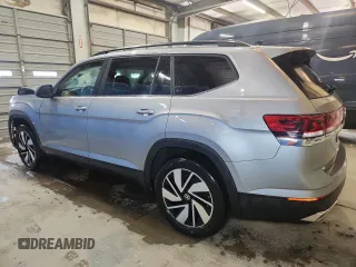 2025 Volkswagen Atlas SE with VIN 1V2HR2CA4SC521845, listed as a Copart auction lot 64470895 with 10,696 mi miles and Clean title. Bid and sale history available at DreamBid. Image 2.