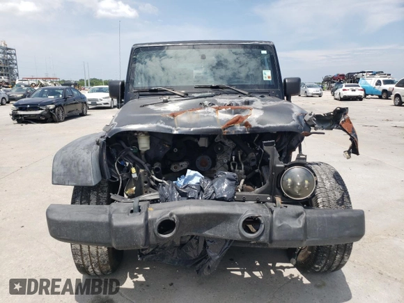 2008 Jeep Wrangler X z VIN 1J4FA24128L606443, wystawiony jako Copart lot #58347665 z przebiegiem Nie podano mil oraz Czysty tytuł • Clean title. Historia ofert i sprzedaży dostępna na DreamBid. Obrazek 5.